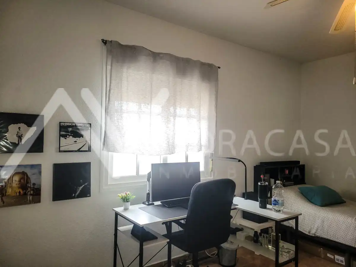 Habitación de Casa o chalet en venta en Málaga con Amueblado