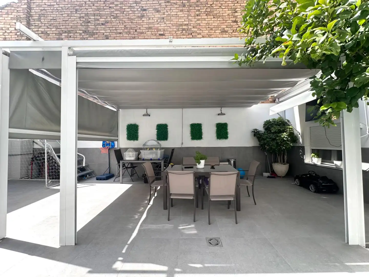 Terraza de Casa o chalet en venta en Churriana de la Vega con Aire acondicionado, Calefacción y Jardín privado
