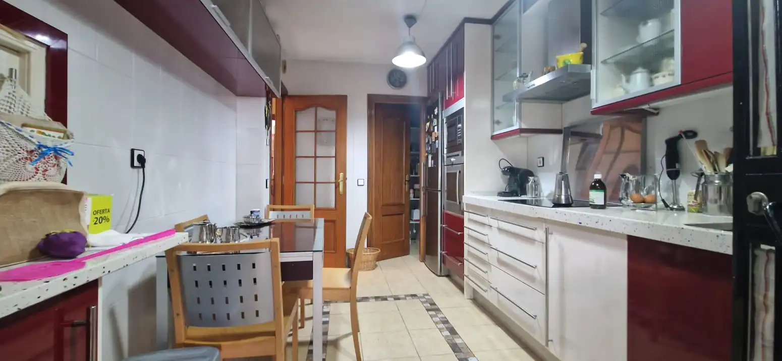 Cuina de Casa o xalet en venda en Arganda del Rey amb Calefacció, Jardí privat i Traster