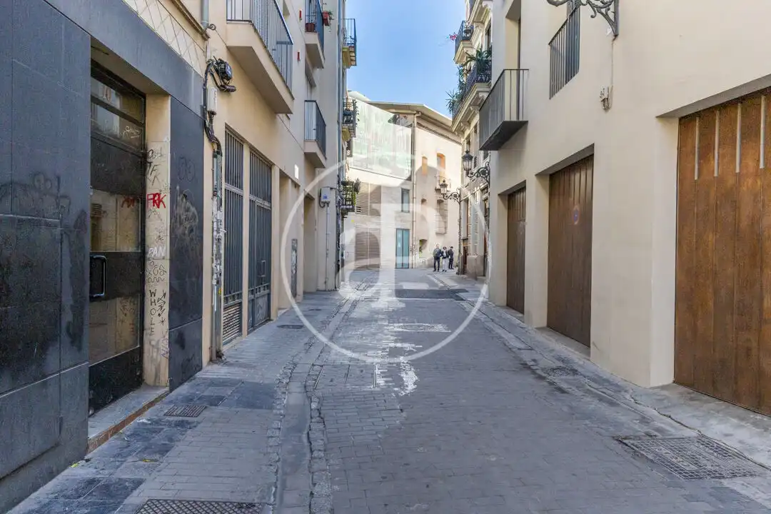 Exterior view of Flat for rent in Valencia  with Air Conditioner, Heating and Furnished