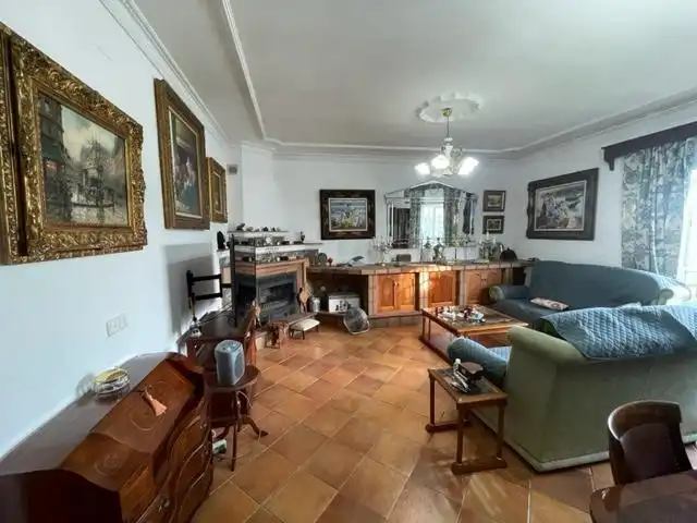 Casa o xalet en venda a Las Lagunas - Campano