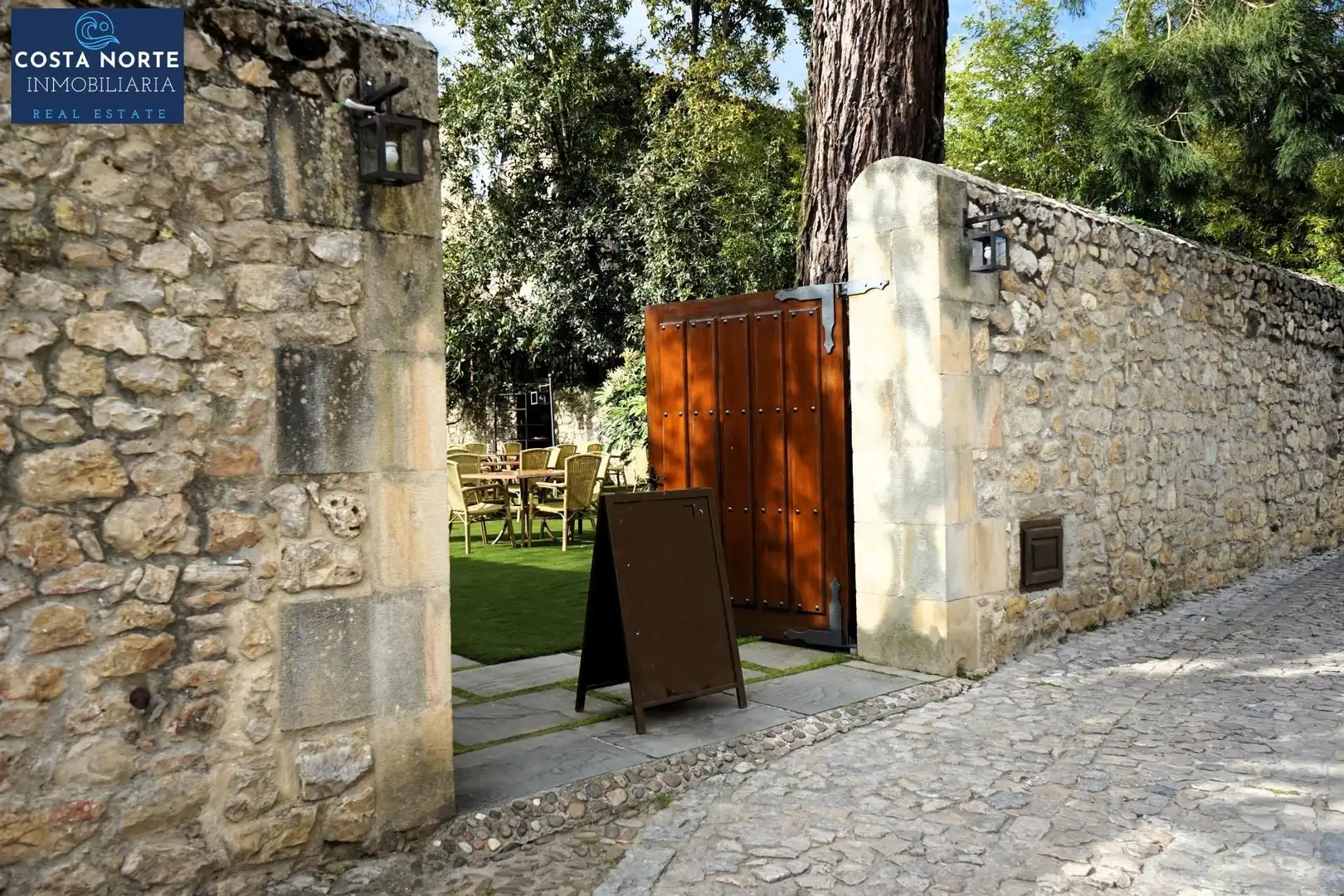 Edificio en venta en CARRERA, 17, Santillana del Mar