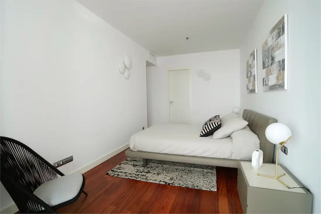 Habitación de Piso en venta en Barcelona con Calefacción y Piscina