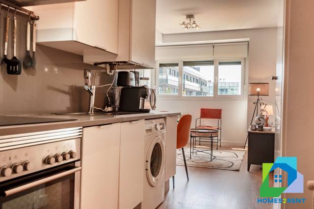 Piso en Alquiler en Calle de Dulce Chacón, 45 en Virgen del Cortijo - Manoteras