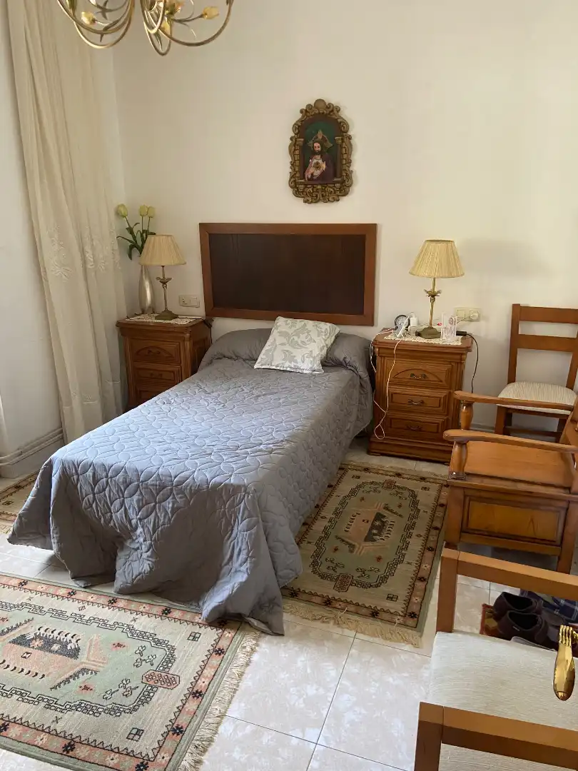 Dormitori de Casa o xalet en venda en A Pobra do Caramiñal amb Calefacció, Jardí privat i Parquet