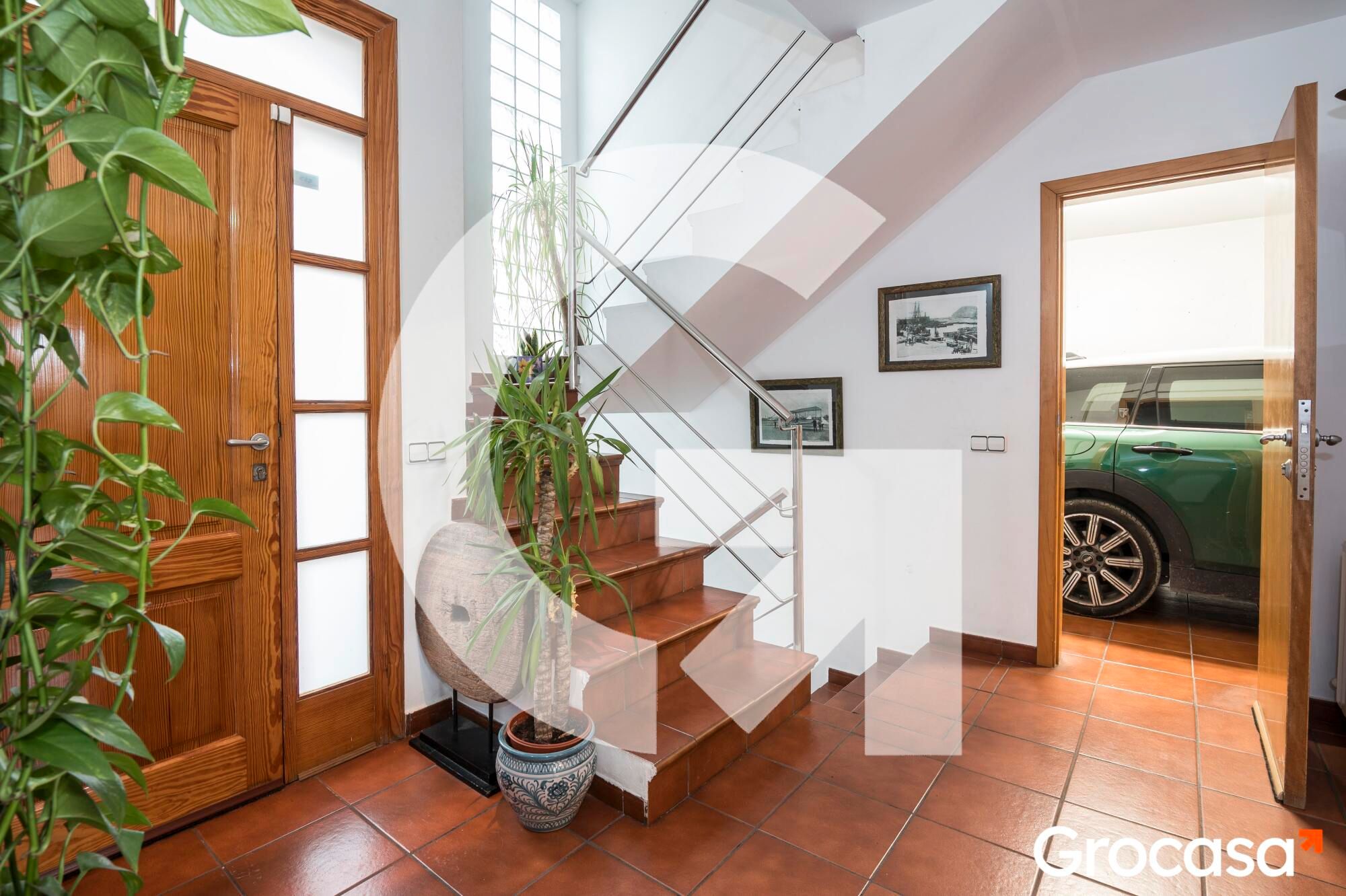 Single-family semi-detached for sale in Vilanova i la Geltrú  with Air Conditioner, Heating and Terrace
