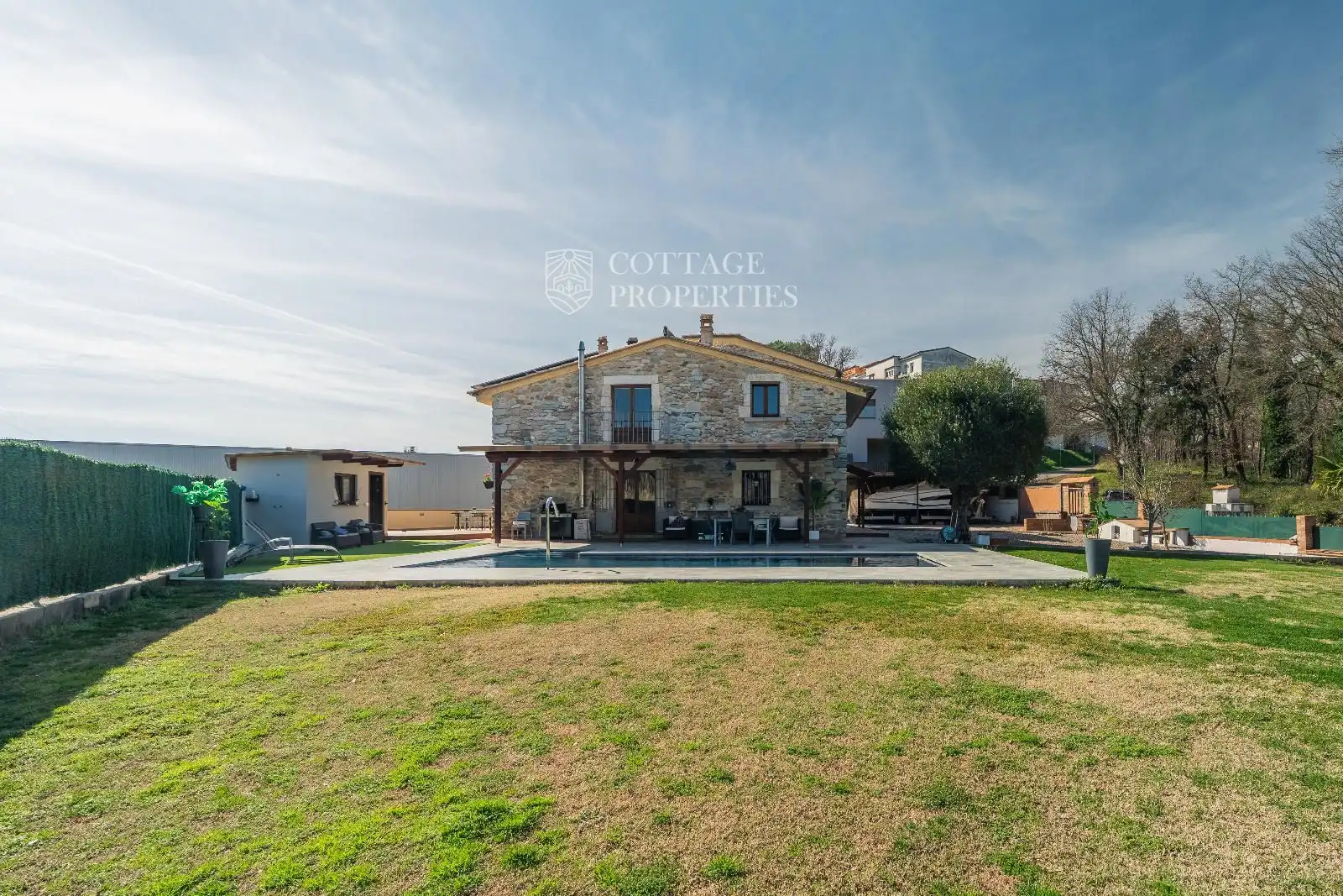 Vista exterior de Finca rústica en venda en Sant Julià del Llor i Bonmatí amb Calefacció, Terrassa i Piscina