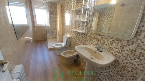 Photo 3 of Flat to rent in Calle Hermanos Felgueroso, La Pola Siero, Siero