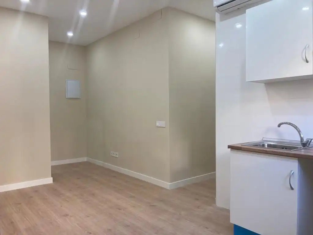 Flat for sale in Suroeste - Zona Hospital