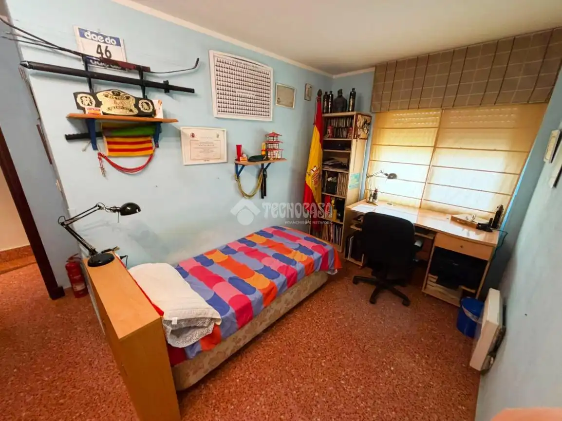 Flat for sale in Venta del Olivar