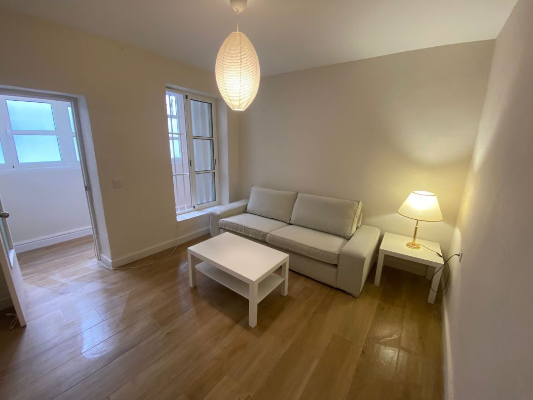 Sala d'estar de Pis de lloguer en  Cádiz Capital