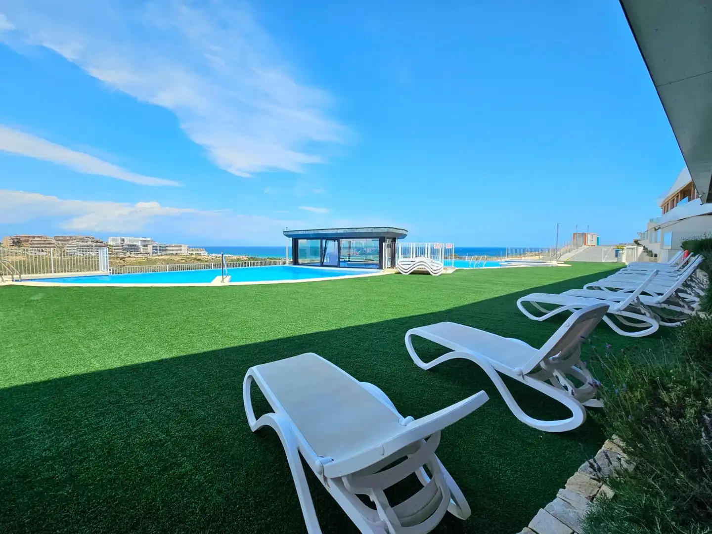 Piscina de Apartament en venda en Santa Pola
