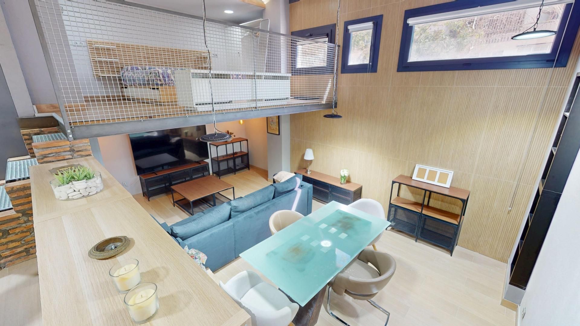 Sala d'estar de Loft en venda en Marbella amb Traster i Moblat