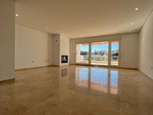 Sala d'estar de Pis en venda en Benalmádena amb Aire condicionat, Calefacció i Jardí privat
