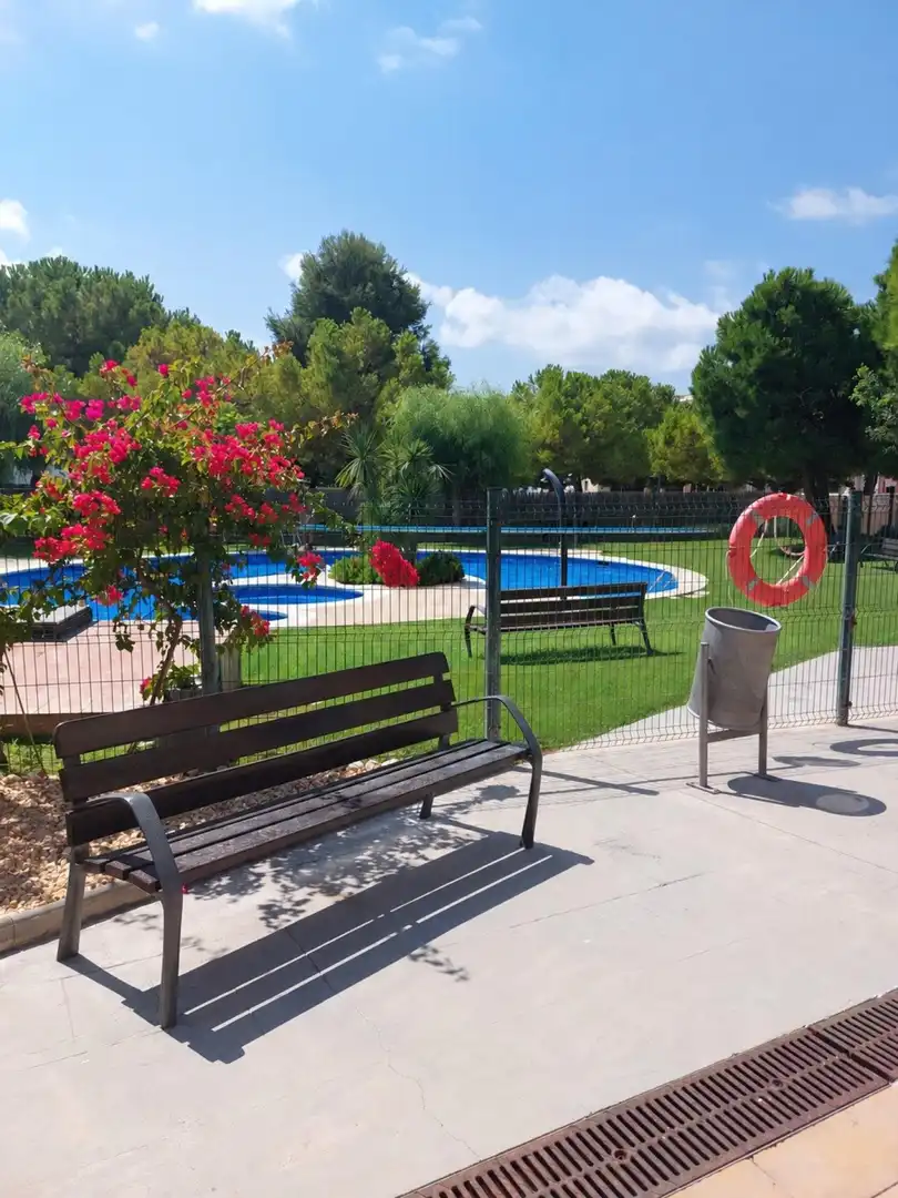 Pis amb piscina en venda a Les Salines - Pla de Sant Pere, imagen 2