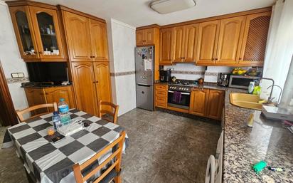 Kitchen of Flat for sale in Silla  with Air Conditioner and Balcony