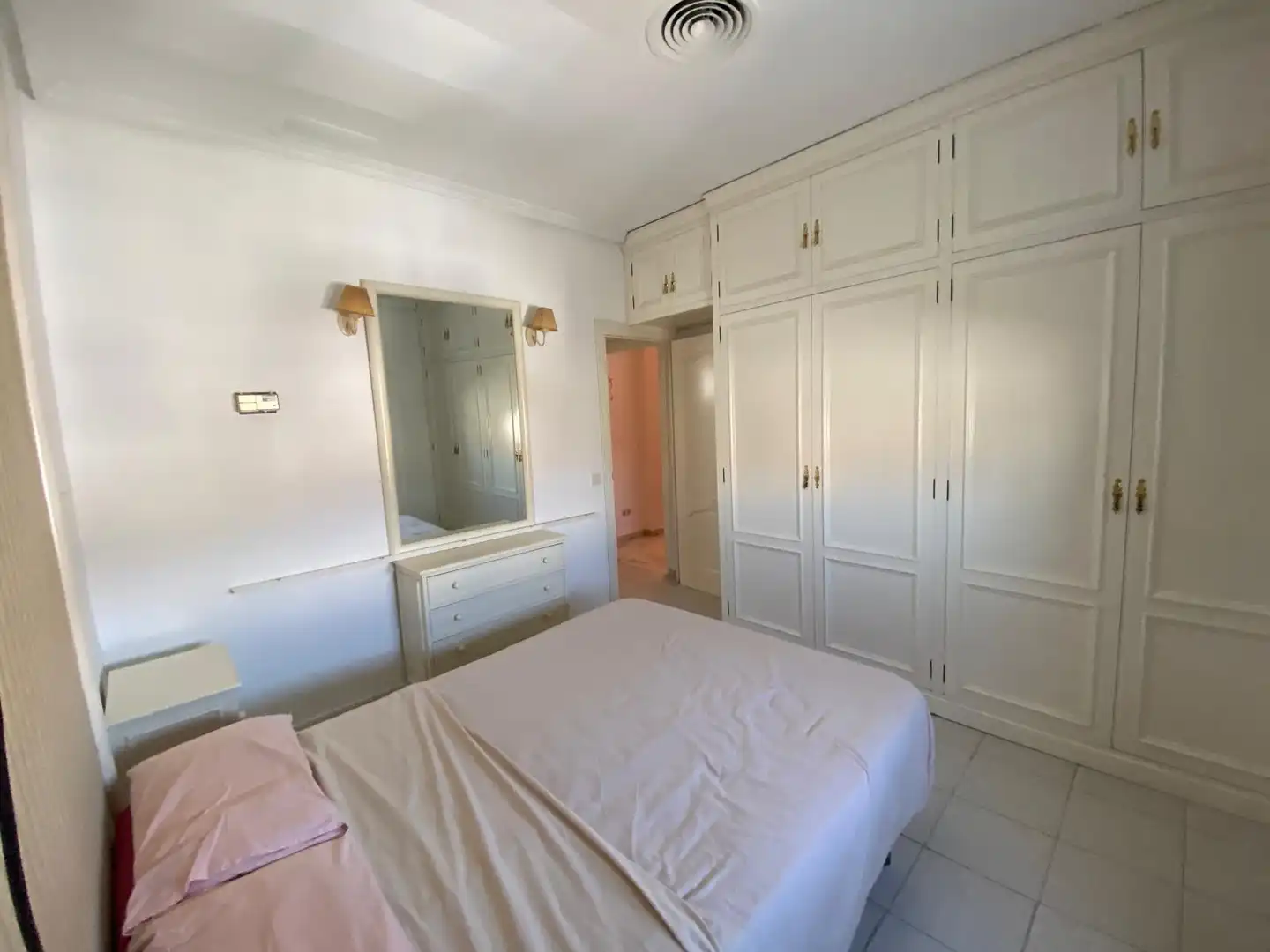 Habitación de Piso en venta en Algeciras con Aire acondicionado, Calefacción y Terraza
