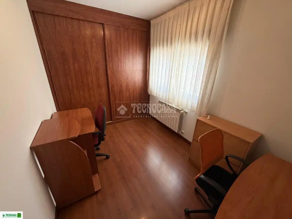 Piso en venta en Ciudad Real con Calefacción
