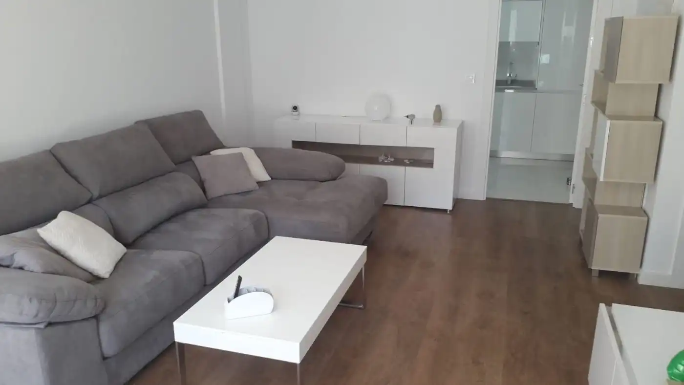 Sala de estar de Casa adosada de alquiler en Murcia con Aire acondicionado, Calefacción y Terraza
