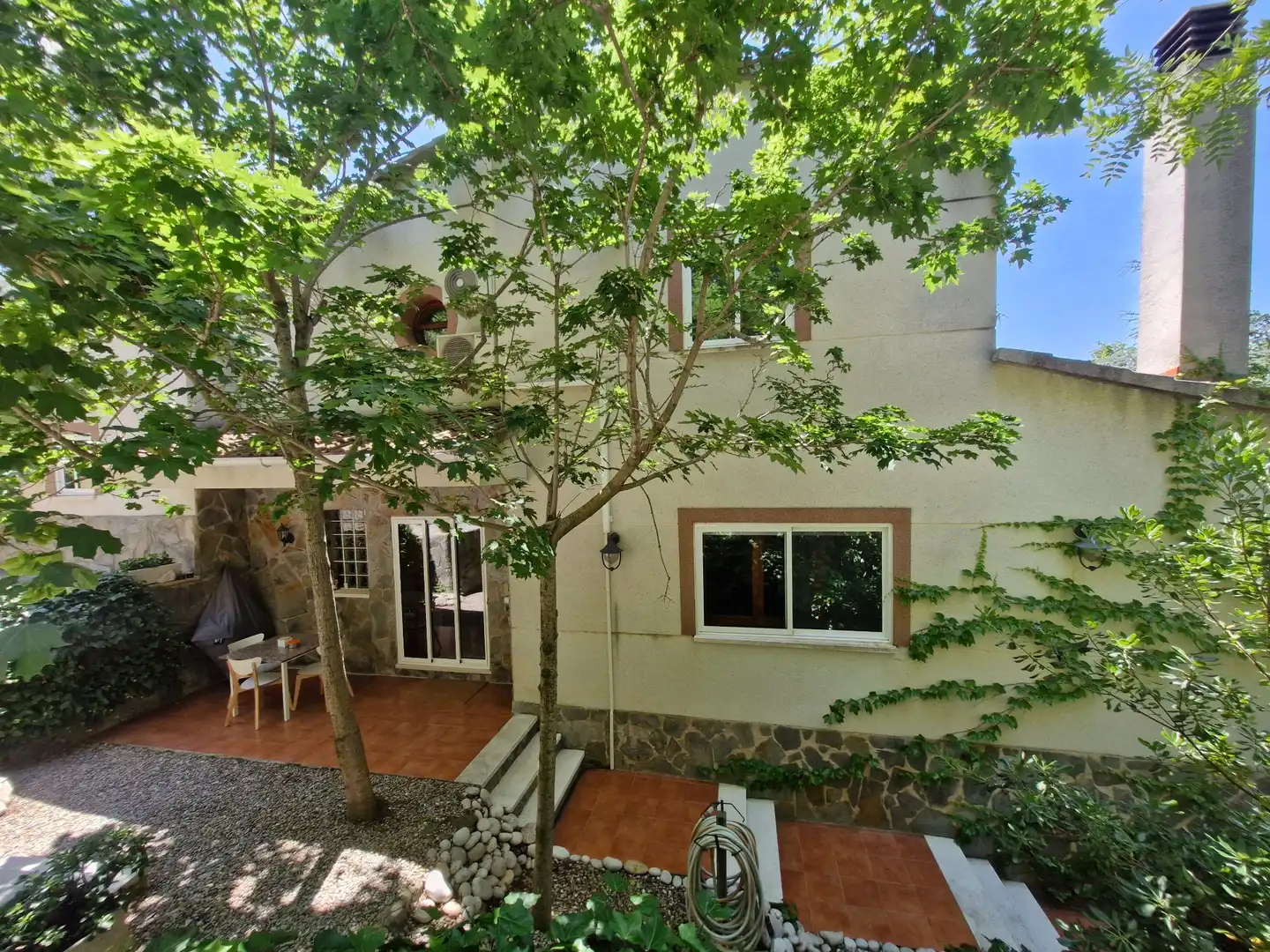Exterior view of Houses for sale in Almoster  with Air Conditioner, Heating and Storage room
