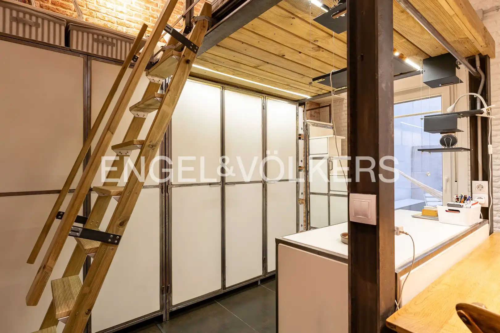 Cuina de Loft en venda en Madrid amb Calefacció