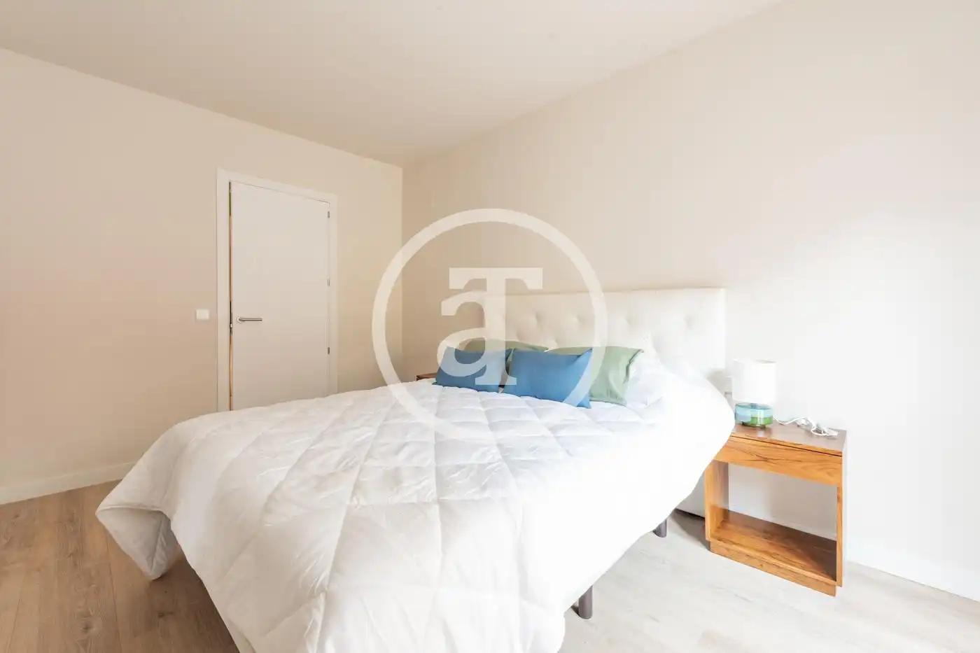 Bedroom of Flat for rent in Madrid  with Air Conditioner, Heating and Furnished
