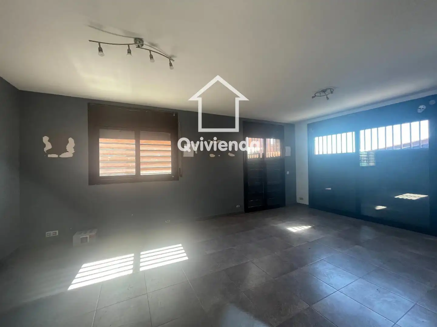 Vista exterior de Casa adosada en venta en Montmeló con Calefacción