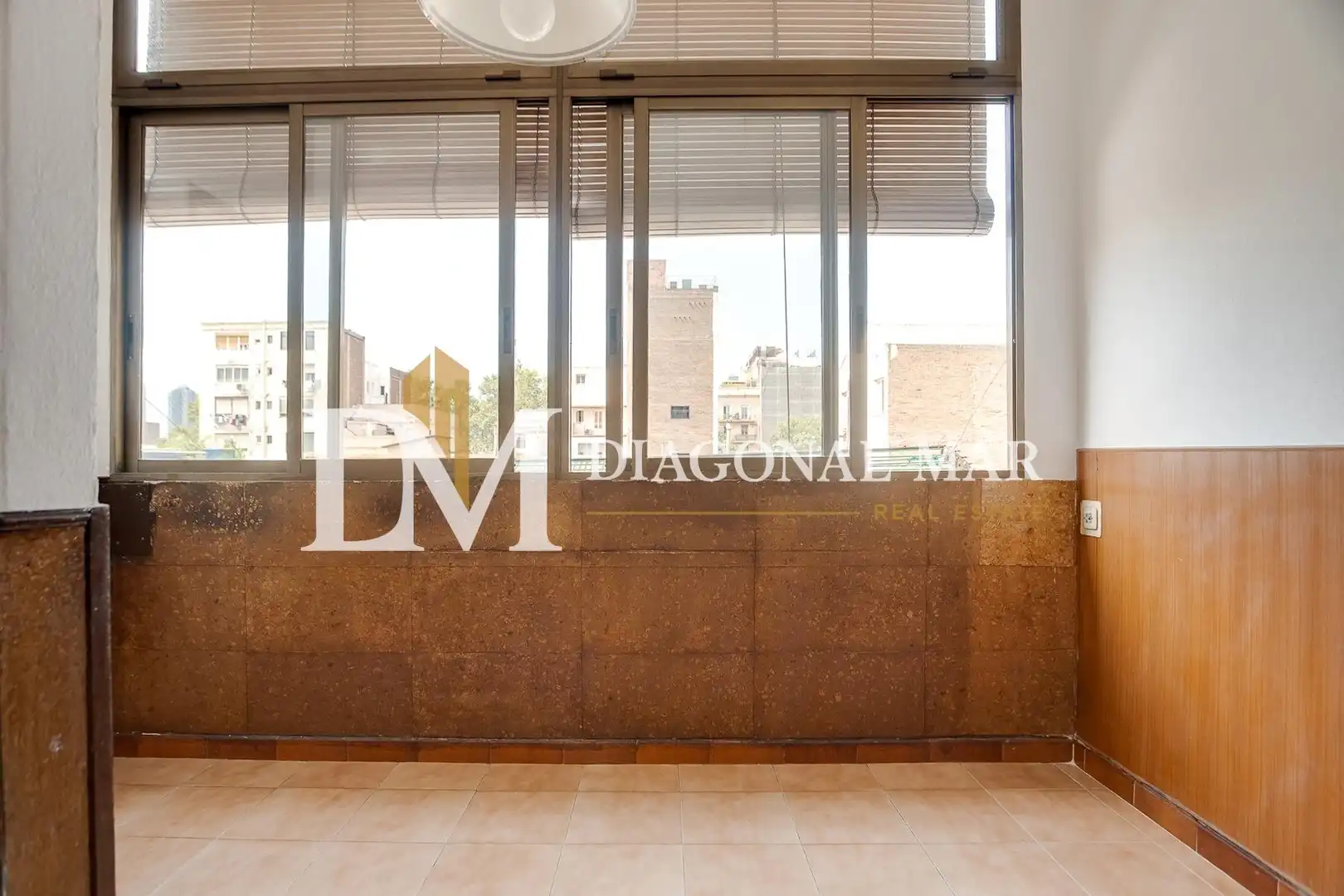 Piso en venta en Barcelona con Aire acondicionado y Alarma