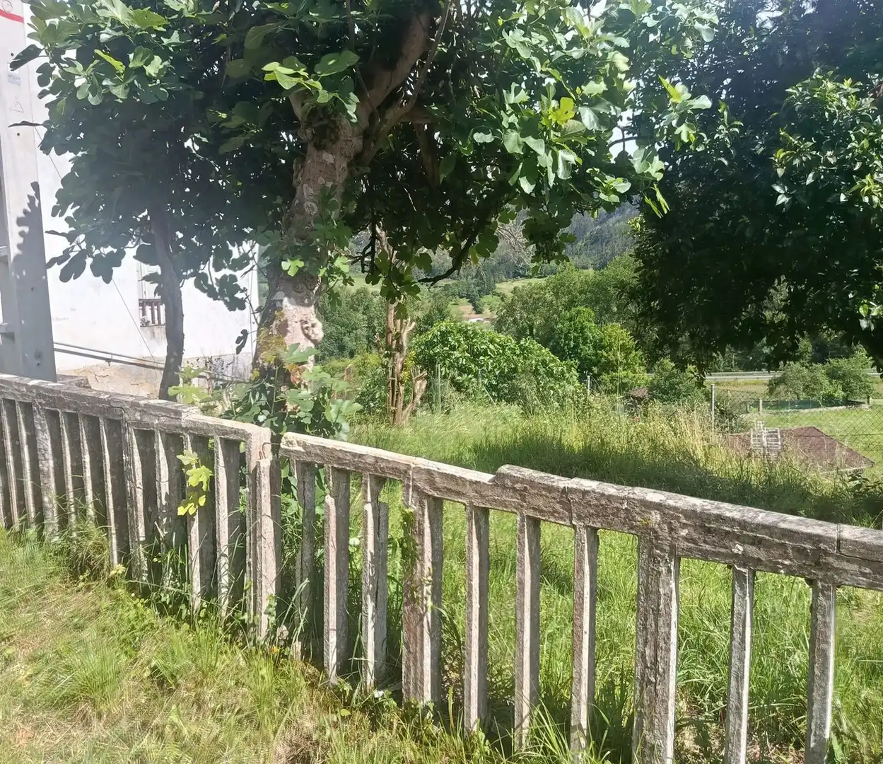 Finca rústica en venda en Pravia amb Jardí privat, Moblat i Forn