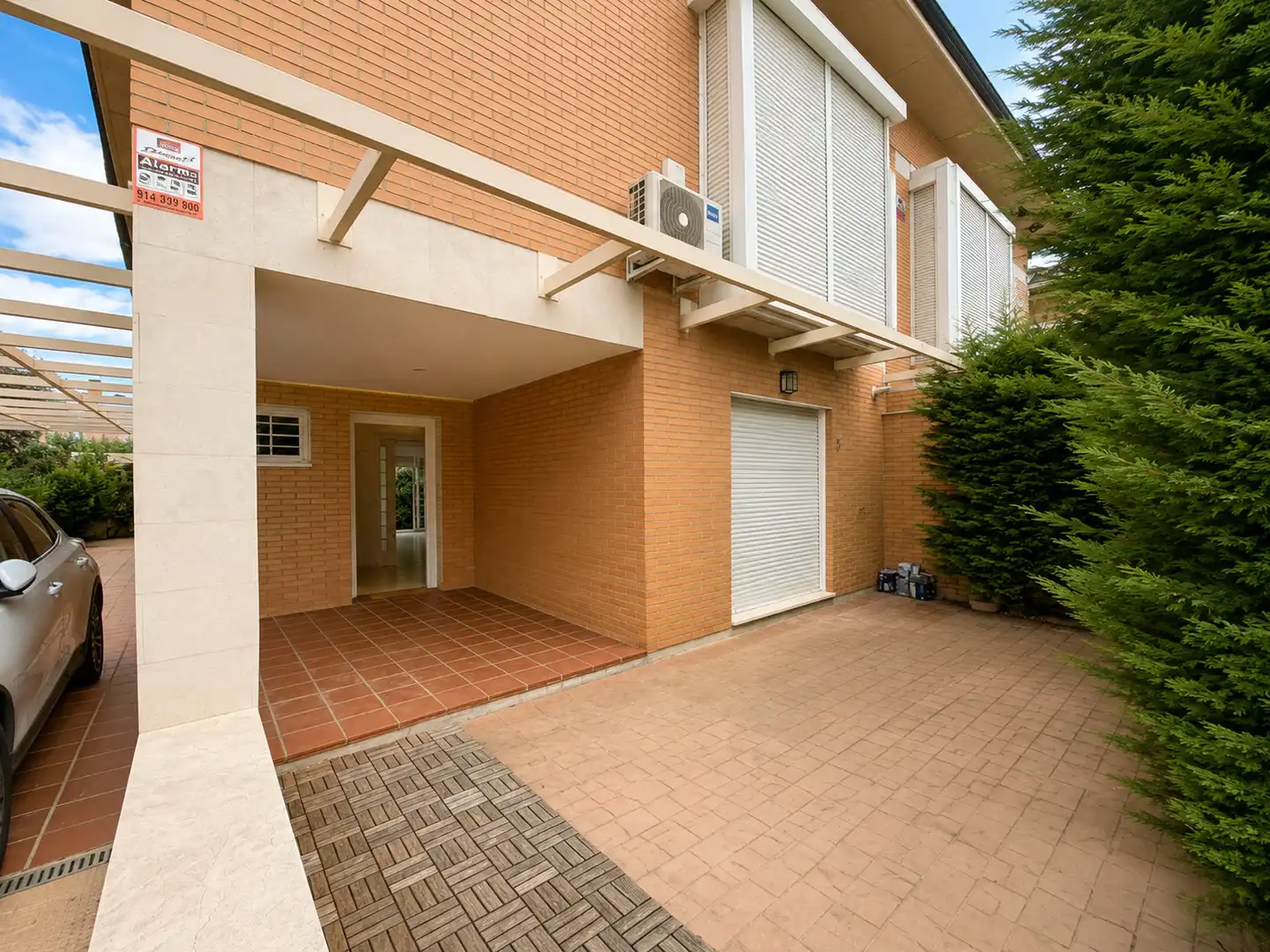 Exterior view of Detached homes for sale in Rivas-Vaciamadrid  with Air Conditioner, Heating and Private garden