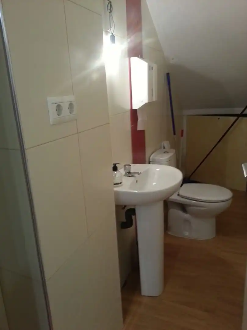 Local comercial en alquiler en Begues, imagen 4