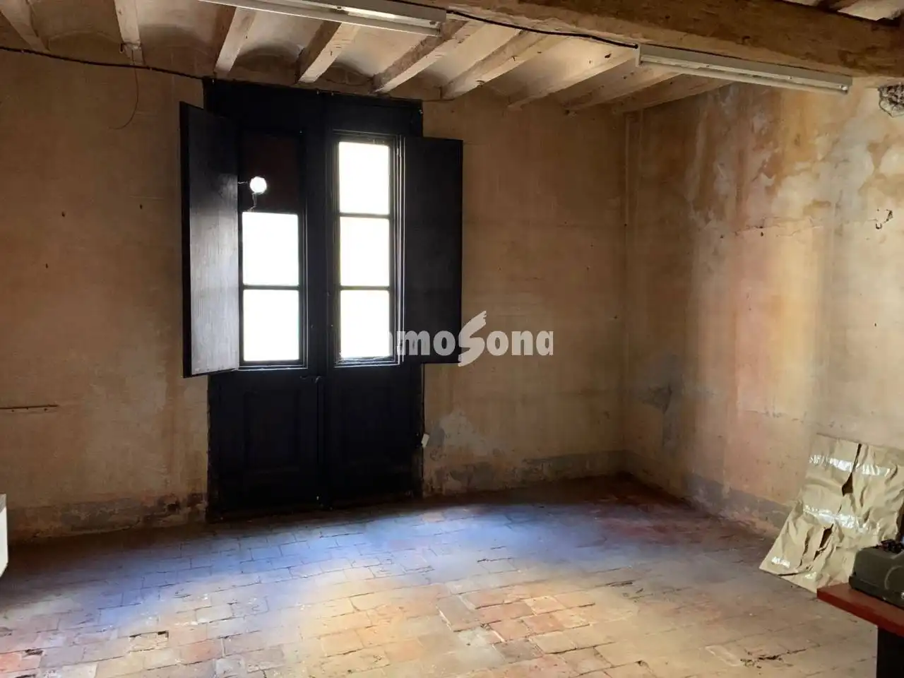 Edificio en venta en Olot