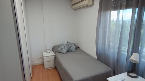 Photo 5 of Flat to share in Plaza del Encuentro, 1, Media Legua, Madrid