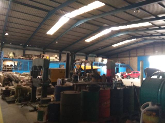 Nave industrial en Venta en Crevillet