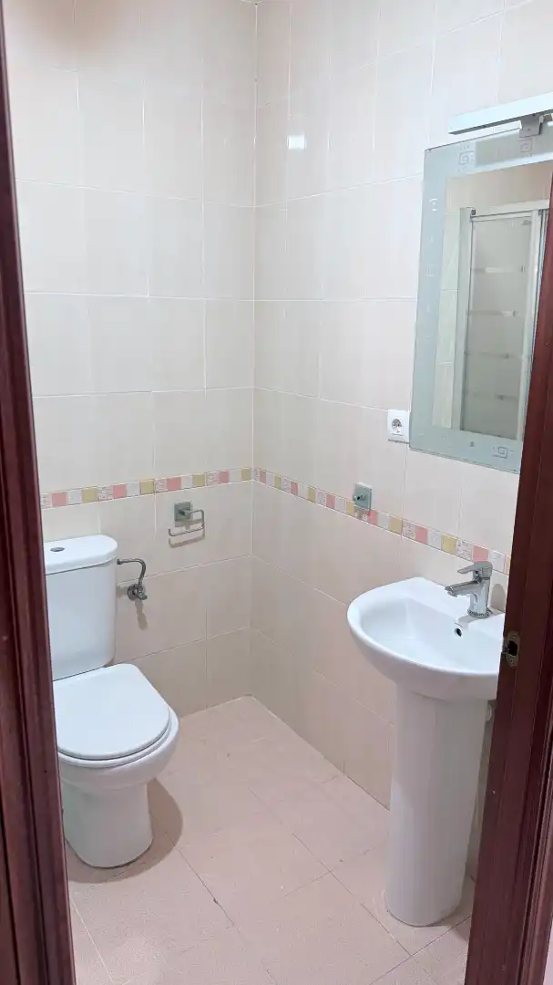 Bathroom of Detached homes for sale in Cantillana  with Air Conditioner, Terrace and Oven