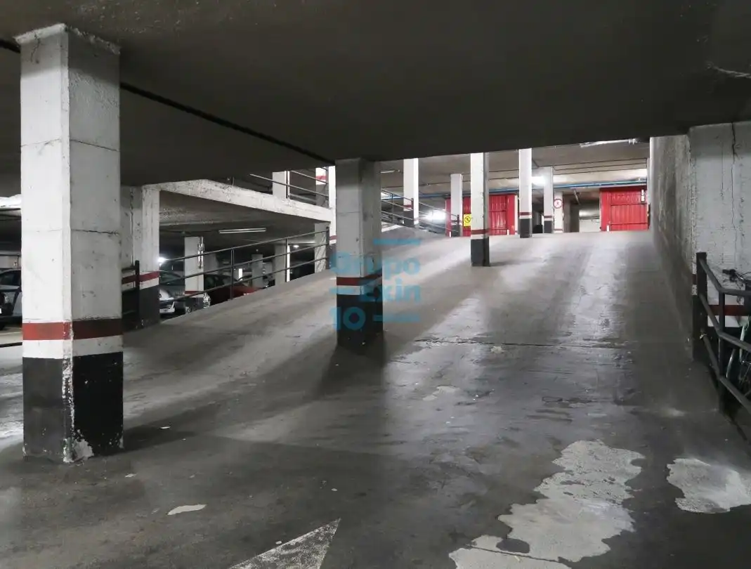 Parkplatz von Garage zum Verkauf in Amara - Berri