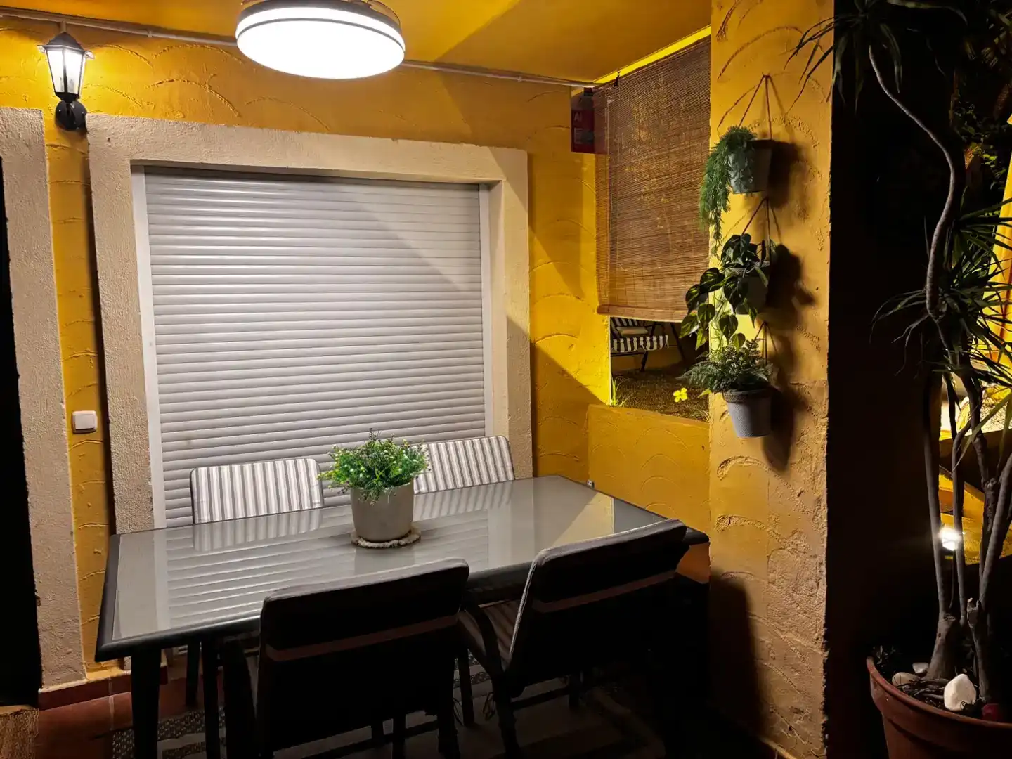 Comedor de Piso de alquiler en Vera con Aire acondicionado, Piscina y Balcón