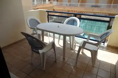 Apartament amb piscina de lloguer a Avenida de la Mota, imagen 2