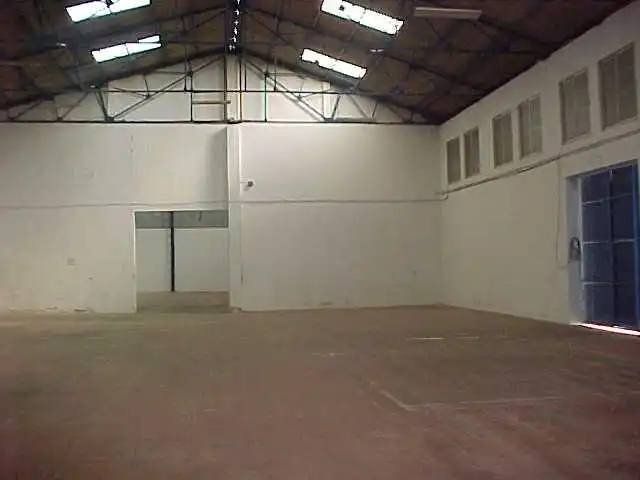 Fabrikhallen zur Miete in Valencina de la Concepción