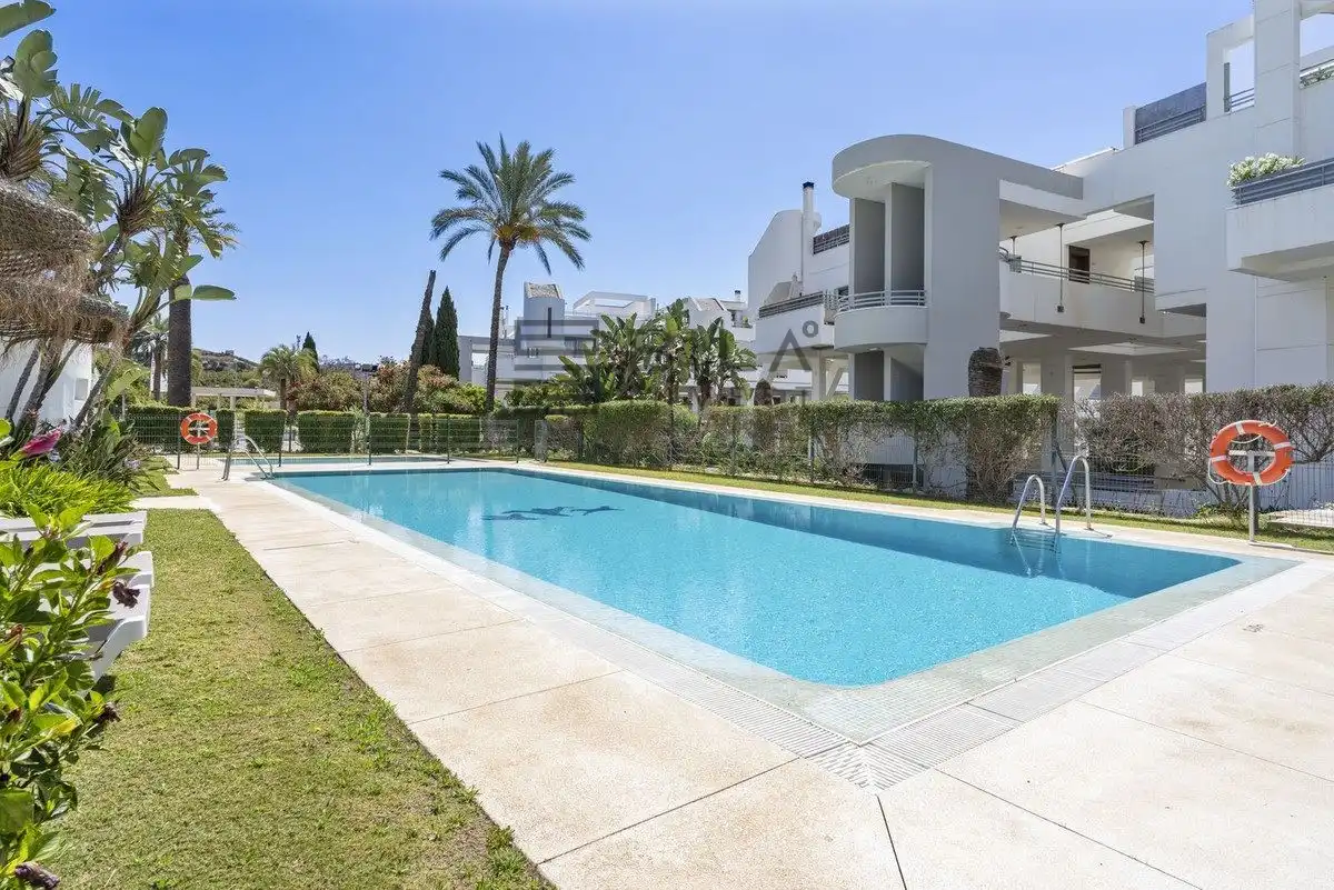 Àtic amb piscina en venda a Vitania
