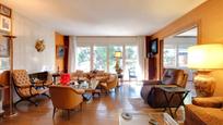 Living room of Flat for sale in  Barcelona Capital  with Heating, Parquet flooring and Terrace