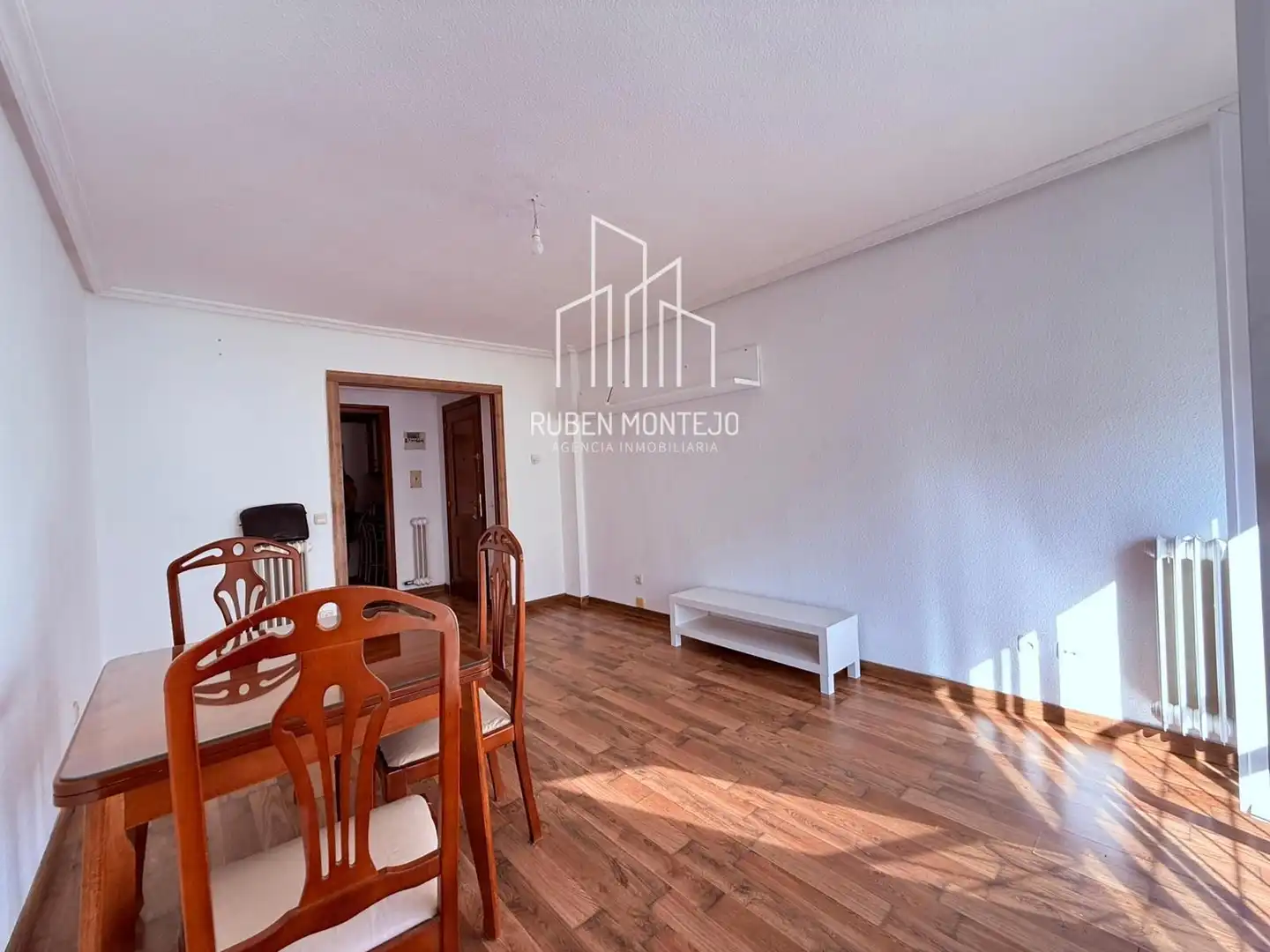 Außenansicht von Wohnung zum Verkauf in Santa Marta de Tormes mit Heizung, Terrasse und Balkon