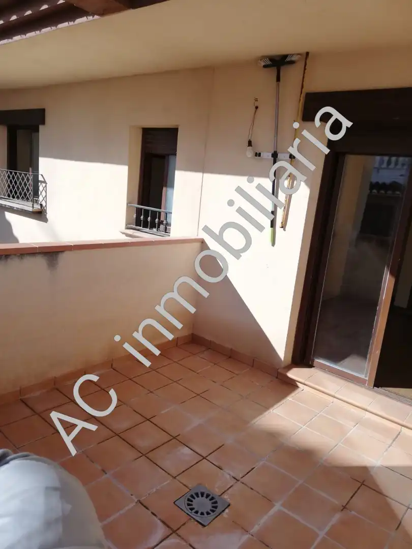 Wohnung mit Aufzug zur Miete in Calle Antonio Molina Lopez