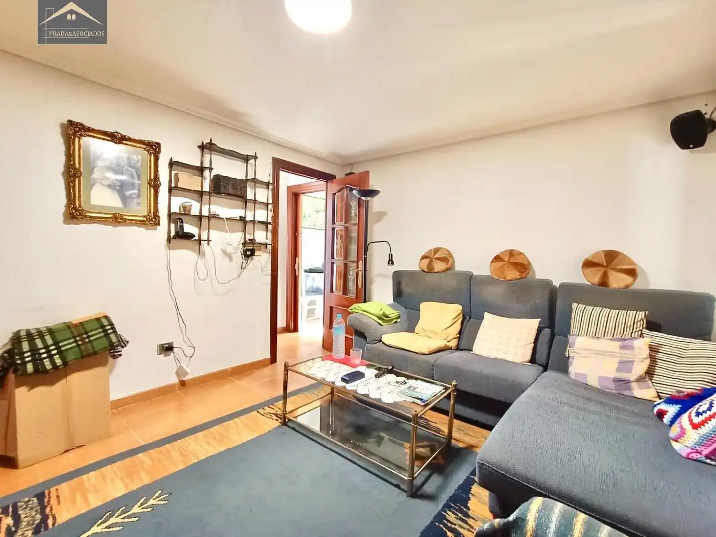 Sala d'estar de Casa o xalet en venda en Laredo amb Calefacció, Jardí privat i Terrassa