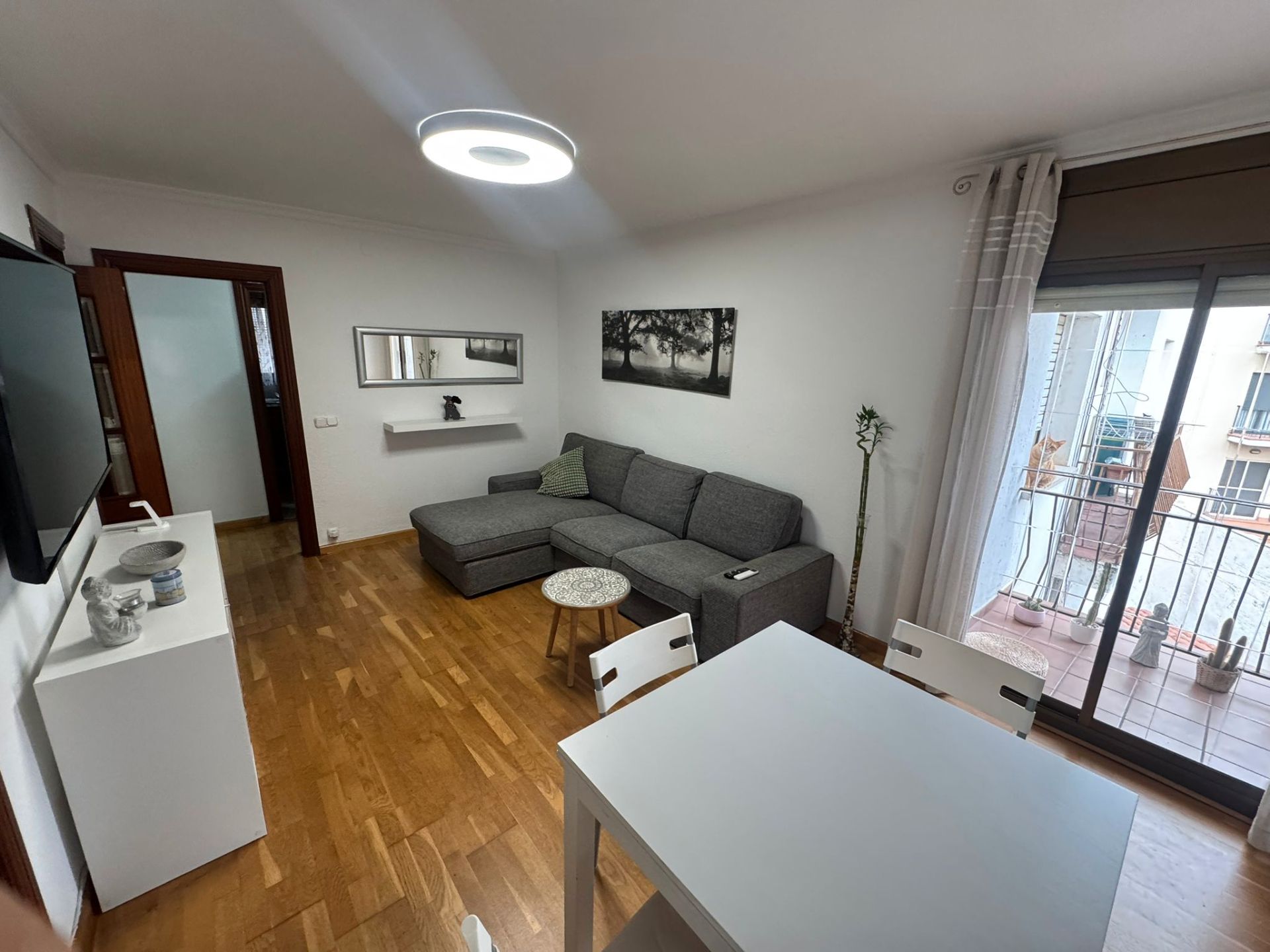 Sala d'estar de Pis en venda en Ripollet amb Aire condicionat, Calefacció i Parquet