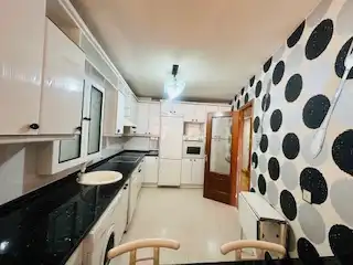 Küche von Maisonette zum Verkauf in León Capital  mit Heizung und Parkett