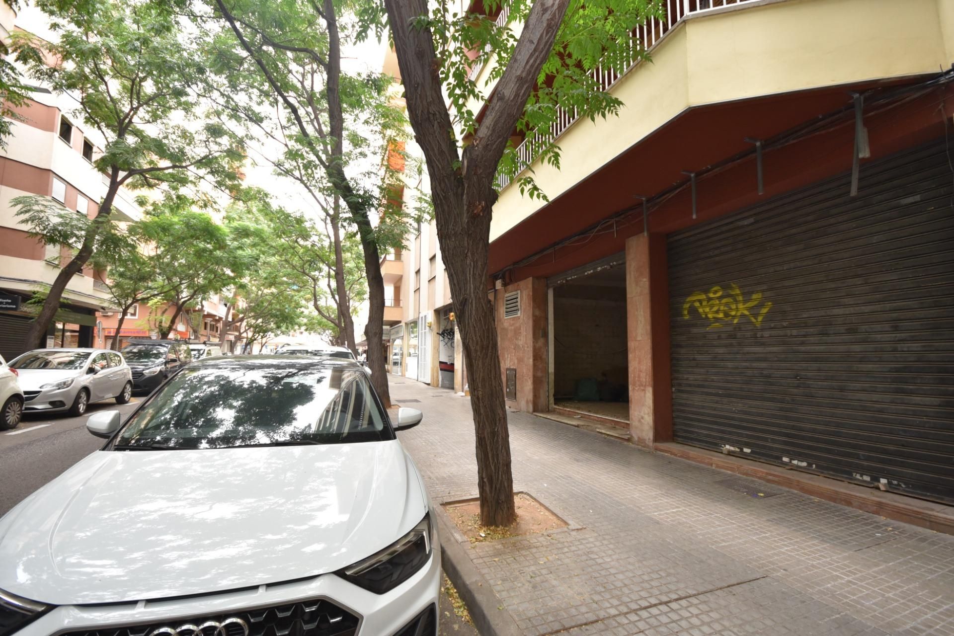 Vista exterior de Local de lloguer en  Palma de Mallorca