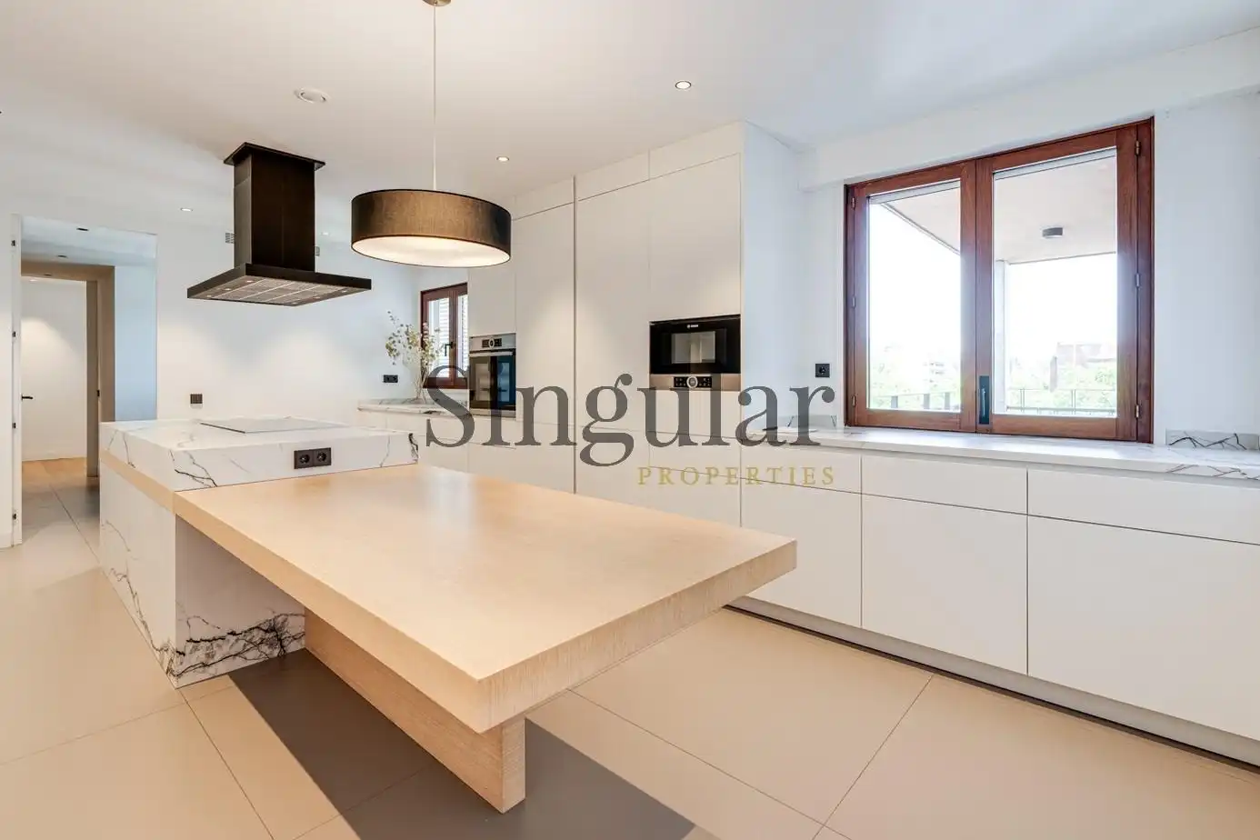 Cocina de Piso de alquiler en Barcelona con Calefacción, Jardín privado y Terraza