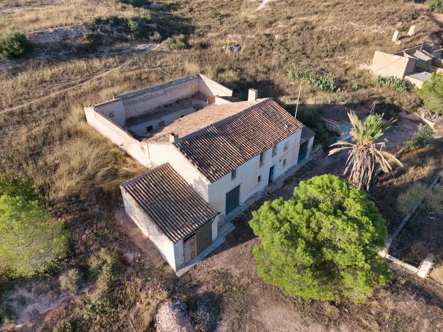 Maison rustique à vendre à Caudete