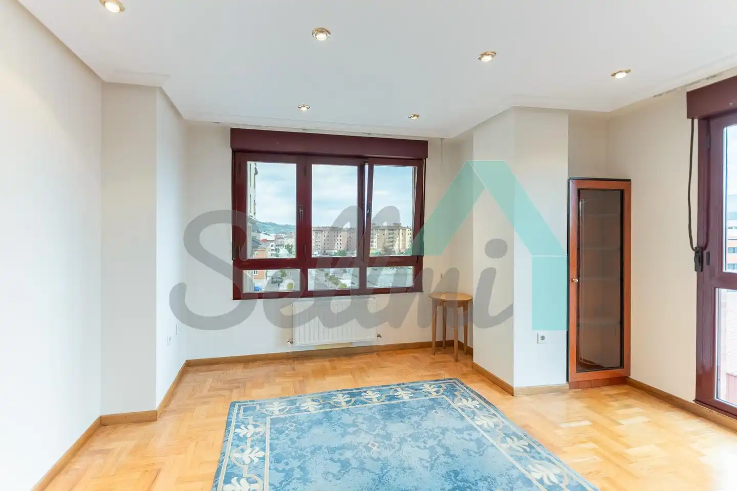 Bedroom of Flat for rent in Lugones